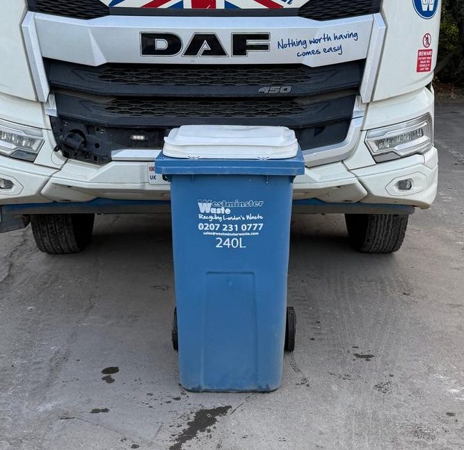 240L Wheeled Bin